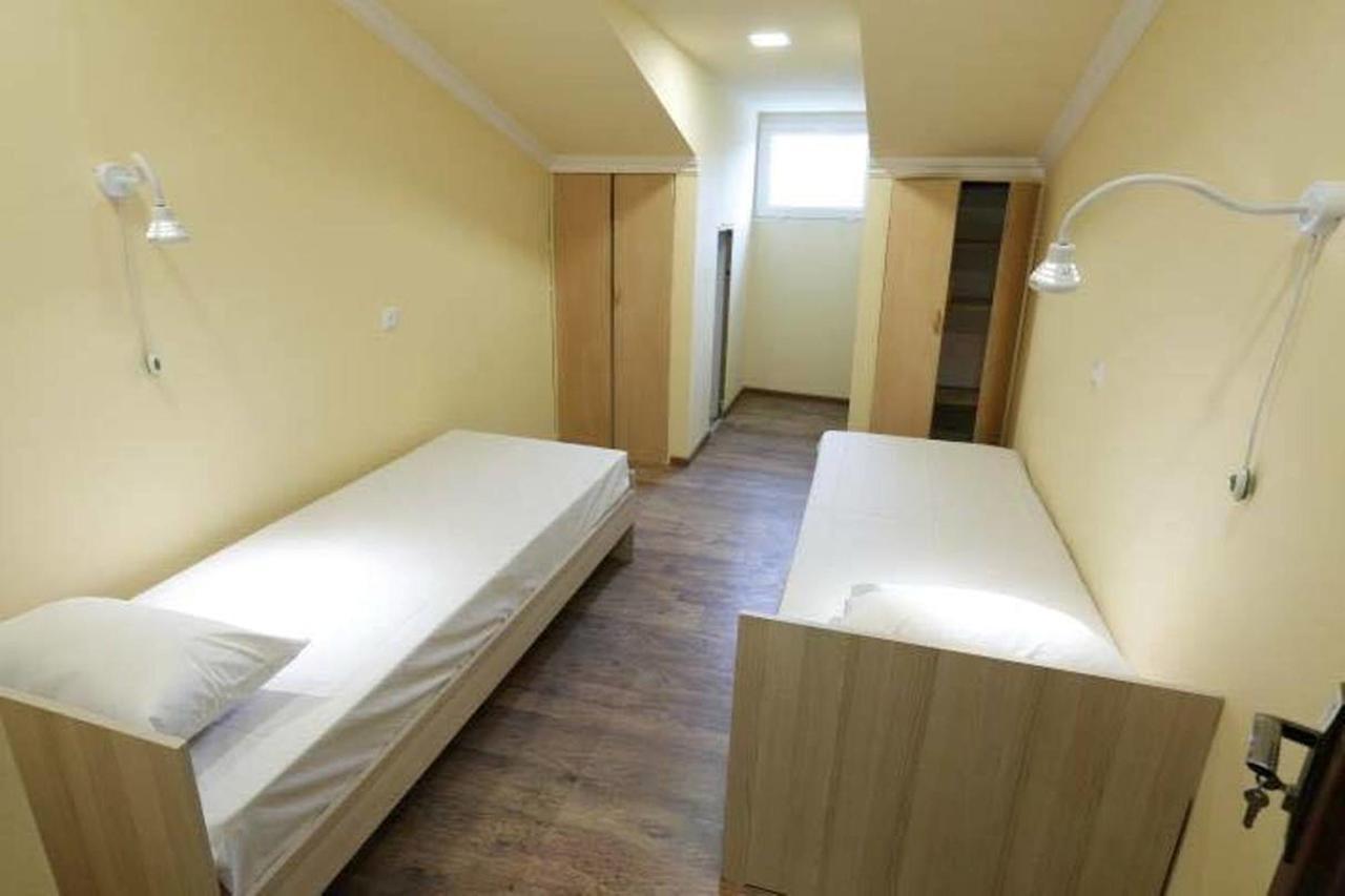 Cama de Solteiro em Dormitório